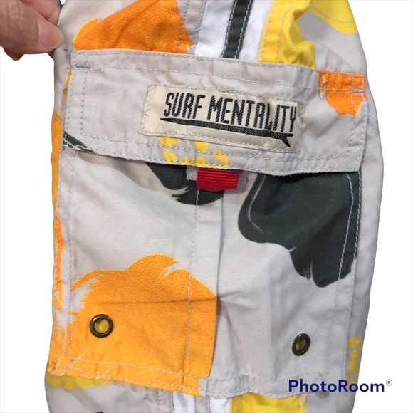 Surf Mentality Swim Trunks Size S - Picture 7 of 13